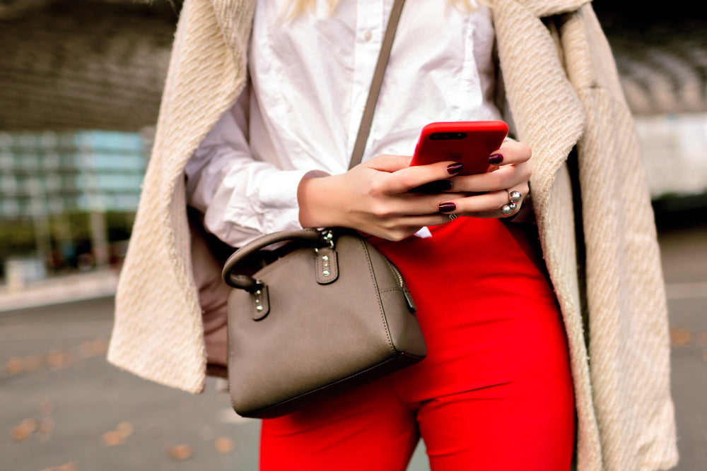 Genți crossbody din piele naturală – trendul ultimilor ani