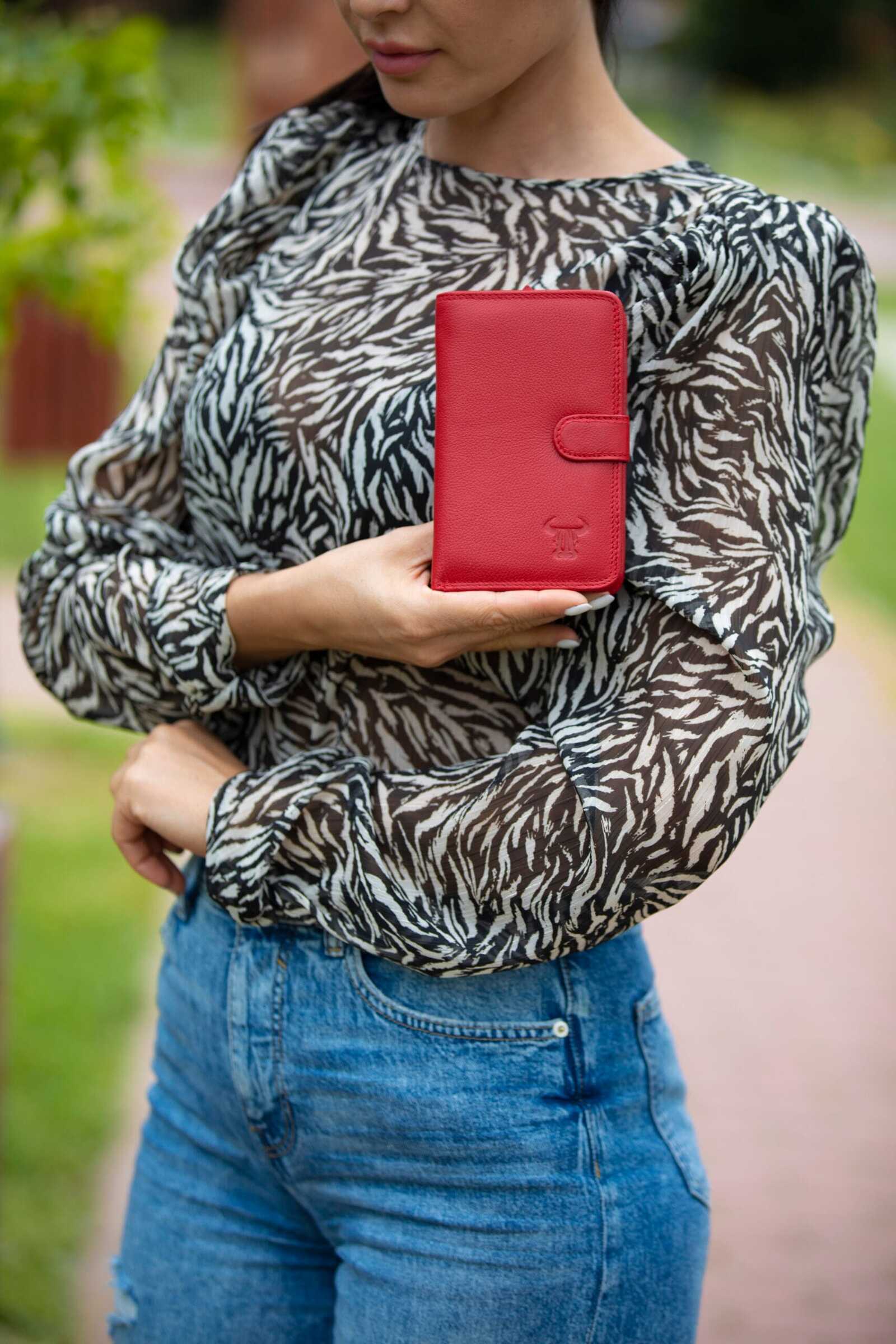 EDIT104-scaled